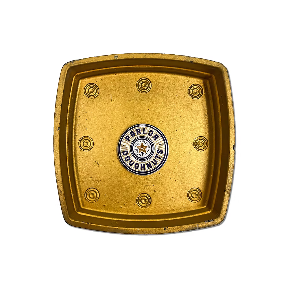 Parlor Logo Button